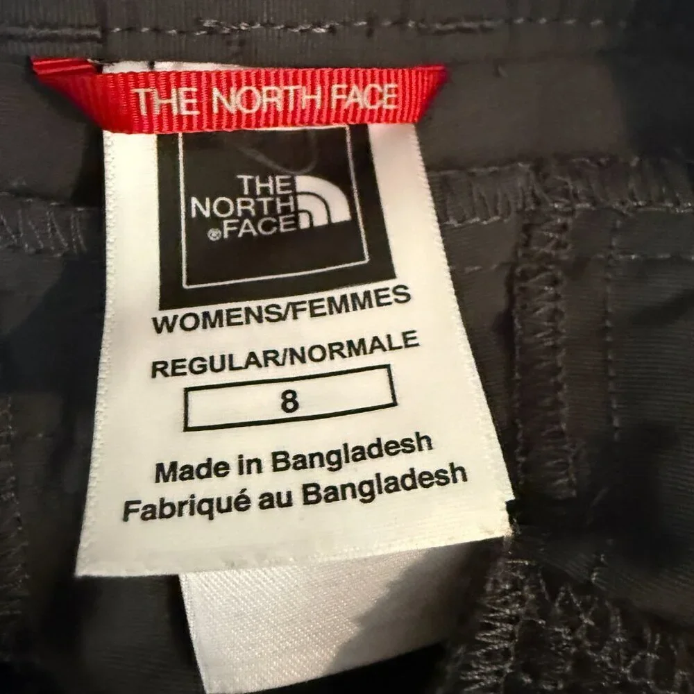 The North Face Nylon Hiking Cargo Shorts Women's 8 Dark Gray Gorpcore Outdoor